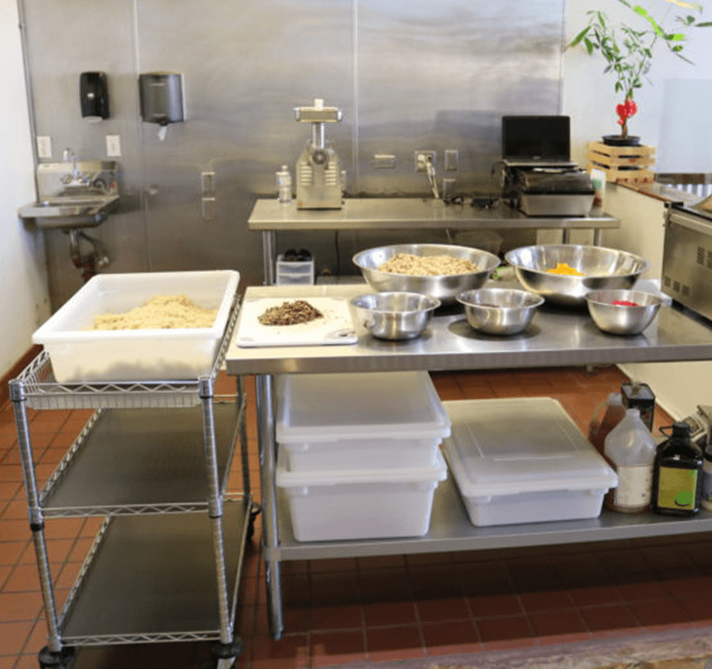 Fido's food, approved by the local pet expert!